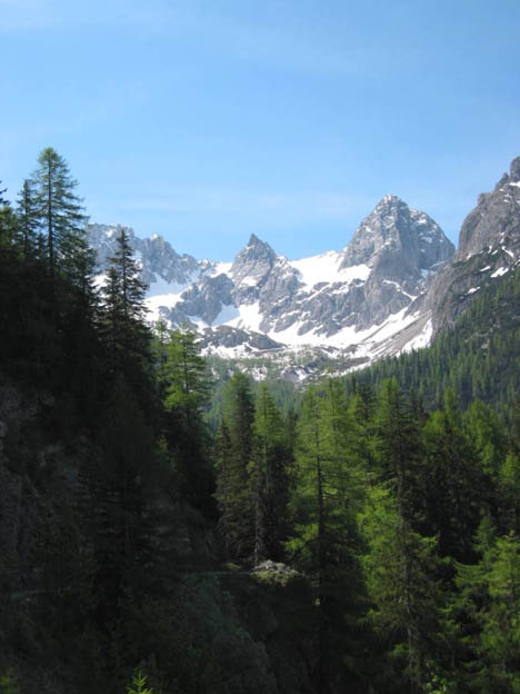 Blick zur Karlsbader Hütte